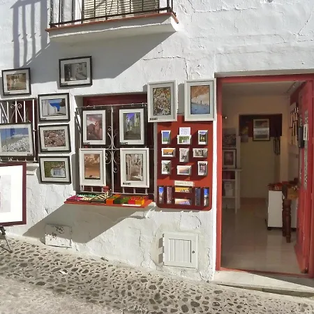 Hibiscos 37 * Nerja
